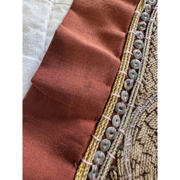 Vtg Handmade Heavily Embellished Beaded Sequin Embroidered Table Runner Read - Picture 13 of 16